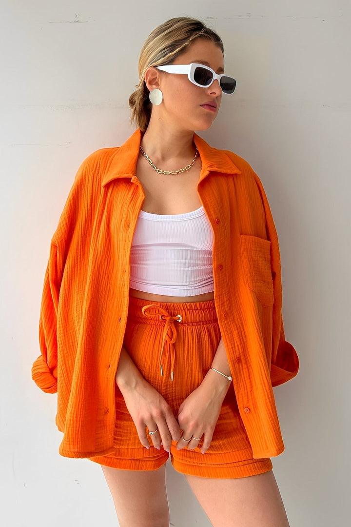 Women’s Casual Matching Set - Elegant Top and Shorts Outfit for Summer 0