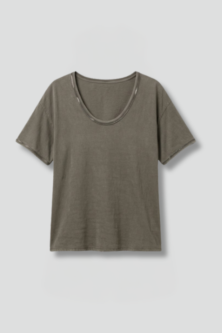 Women’s Casual Round Neck Short Sleeve T-Shirt for Everyday Wear 1