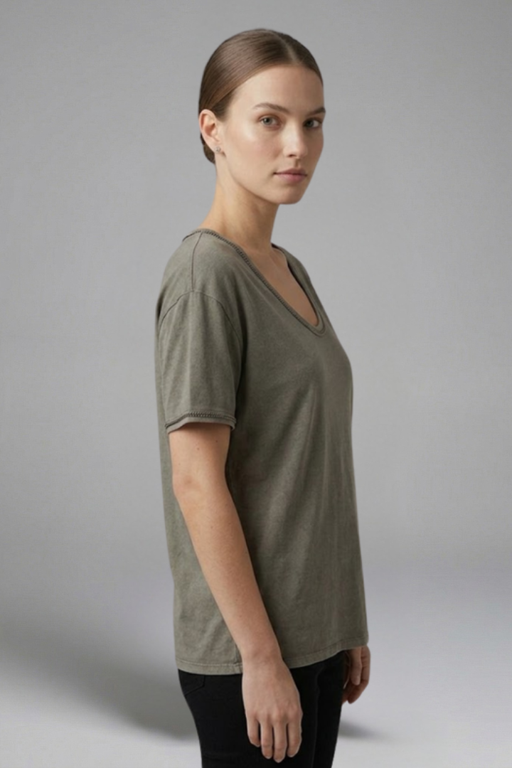 Women’s Casual Round Neck Short Sleeve T-Shirt for Everyday Wear 3