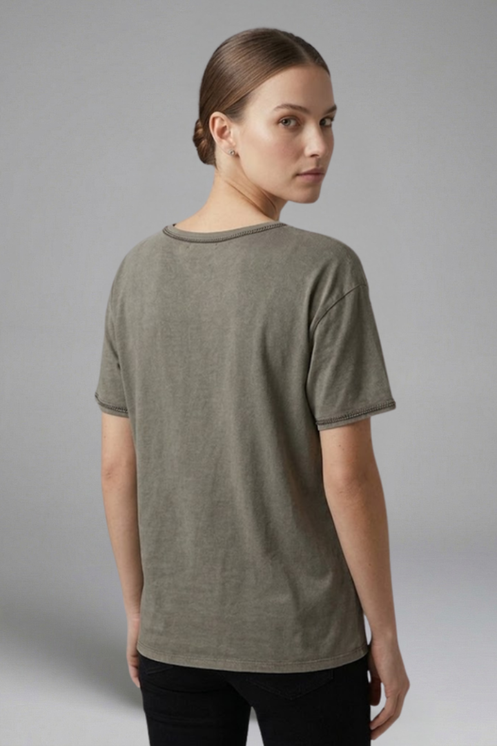 Women’s Casual Round Neck Short Sleeve T-Shirt for Everyday Wear 4