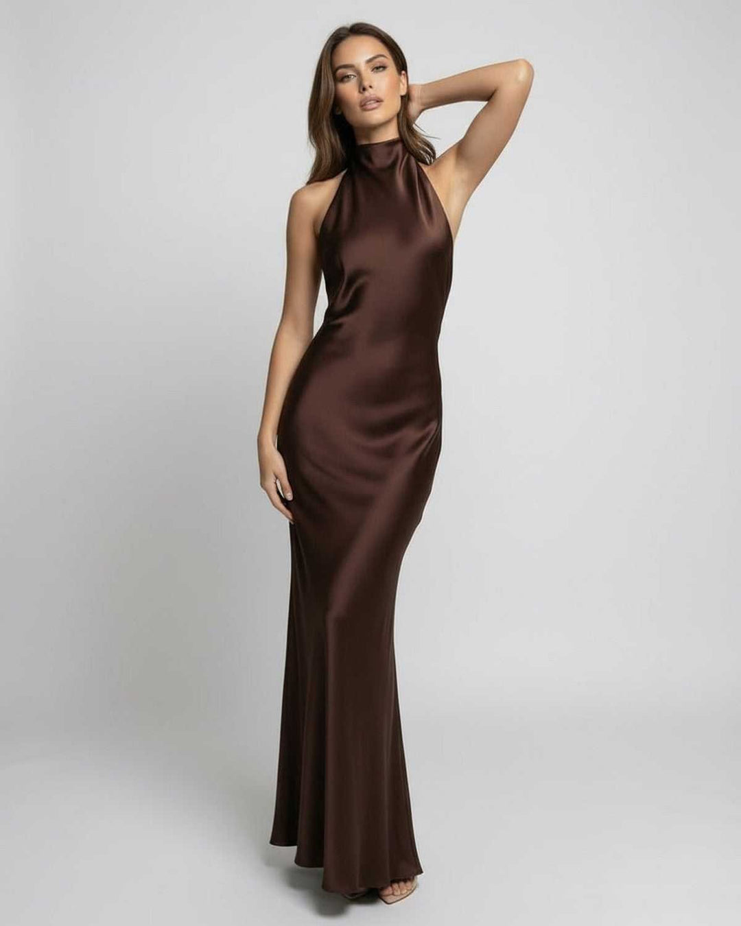 Women's Elegant Halter-Neck Maxi Dress for Evening and Formal Occasions 2