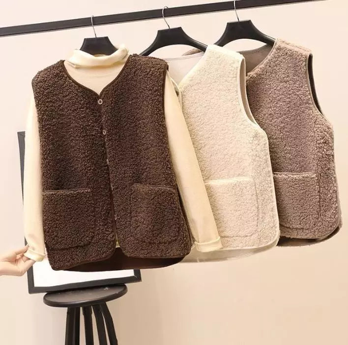Women's Lightweight Stylish Jacket for Autumn - Warm Outerwear for Cool Weather 4