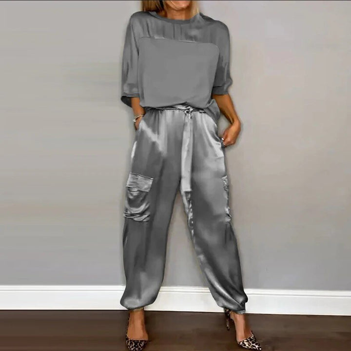 Women's Loungewear Set - Chic Relaxed Lounge Wear for Effortless Style & Comfort 3