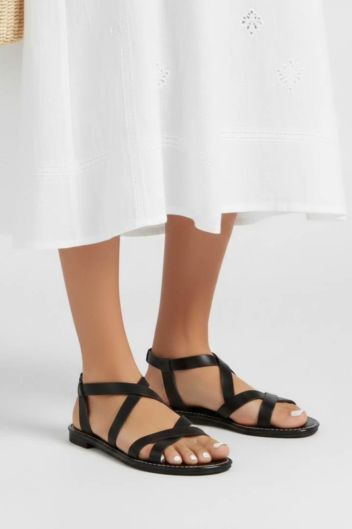 Women’s Orthopedic Flat Sandals with Arch Support and Criss-Cross Straps for Comfortable Everyday Wear 2