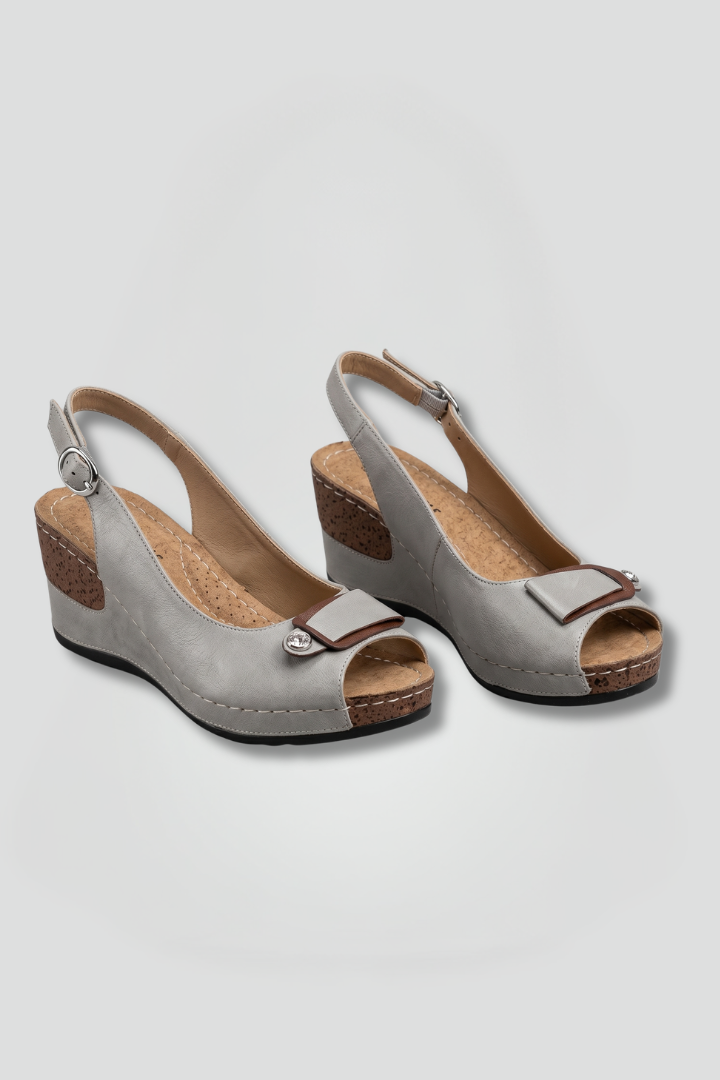 Women's Orthopedic Sandals with Arch Support, Adjustable Buckle for Summer Comfort and Style 1