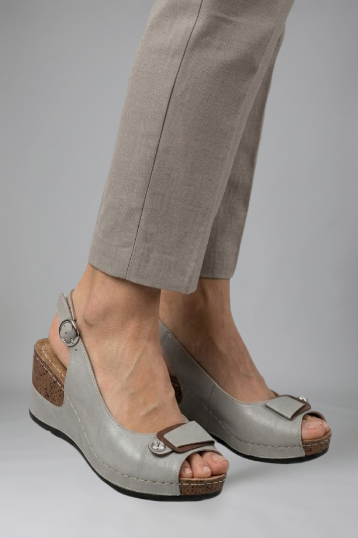 Women's Orthopedic Sandals with Arch Support, Adjustable Buckle for Summer Comfort and Style 5