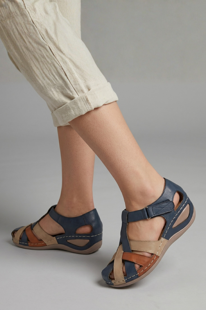 Women's Orthopedic Sandals with Arch Support and Crisscross Straps for Summer Comfort 5