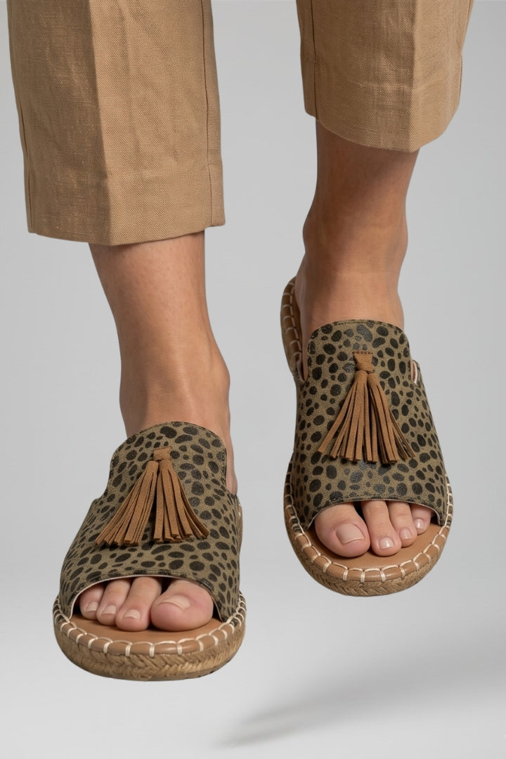 Women's Orthopedic Sandals with Arch Support and Cushioned Slip-On Design 0
