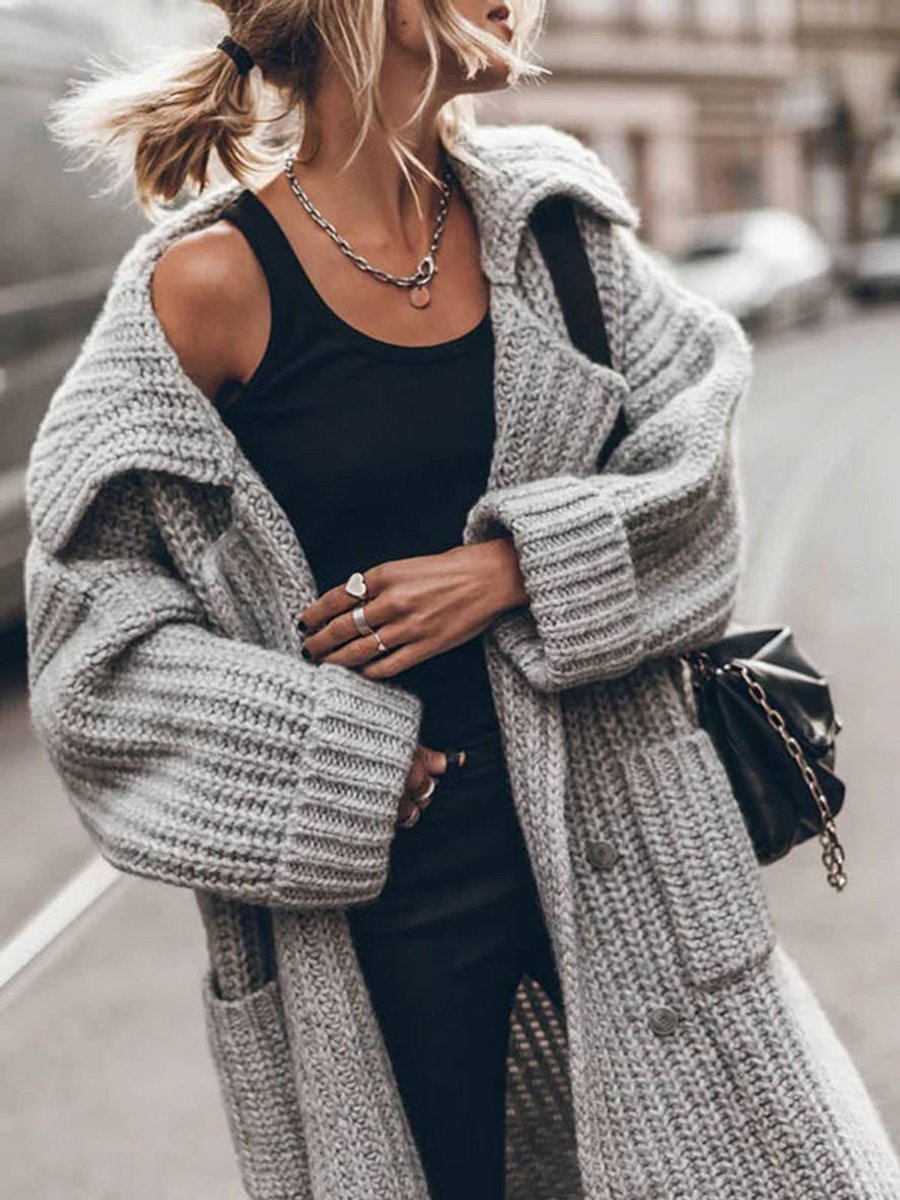 Women's Oversized Chunky Knit Cardigan with Lapels and Button Closure 3
