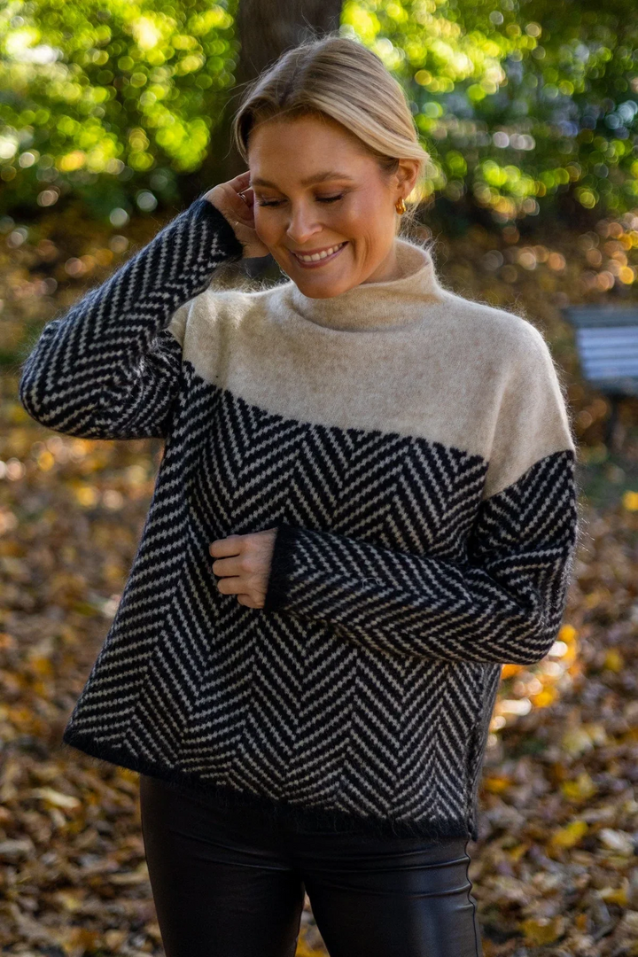 Women's Sweater - Cozy Chevron Turtleneck Knit Pullover for Winter Layering 1