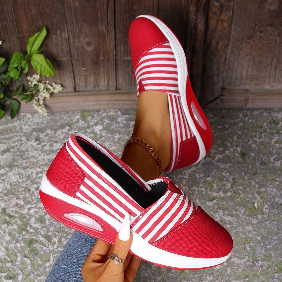 Madison | Women's Lightweight Slip-On Comfort Shoes