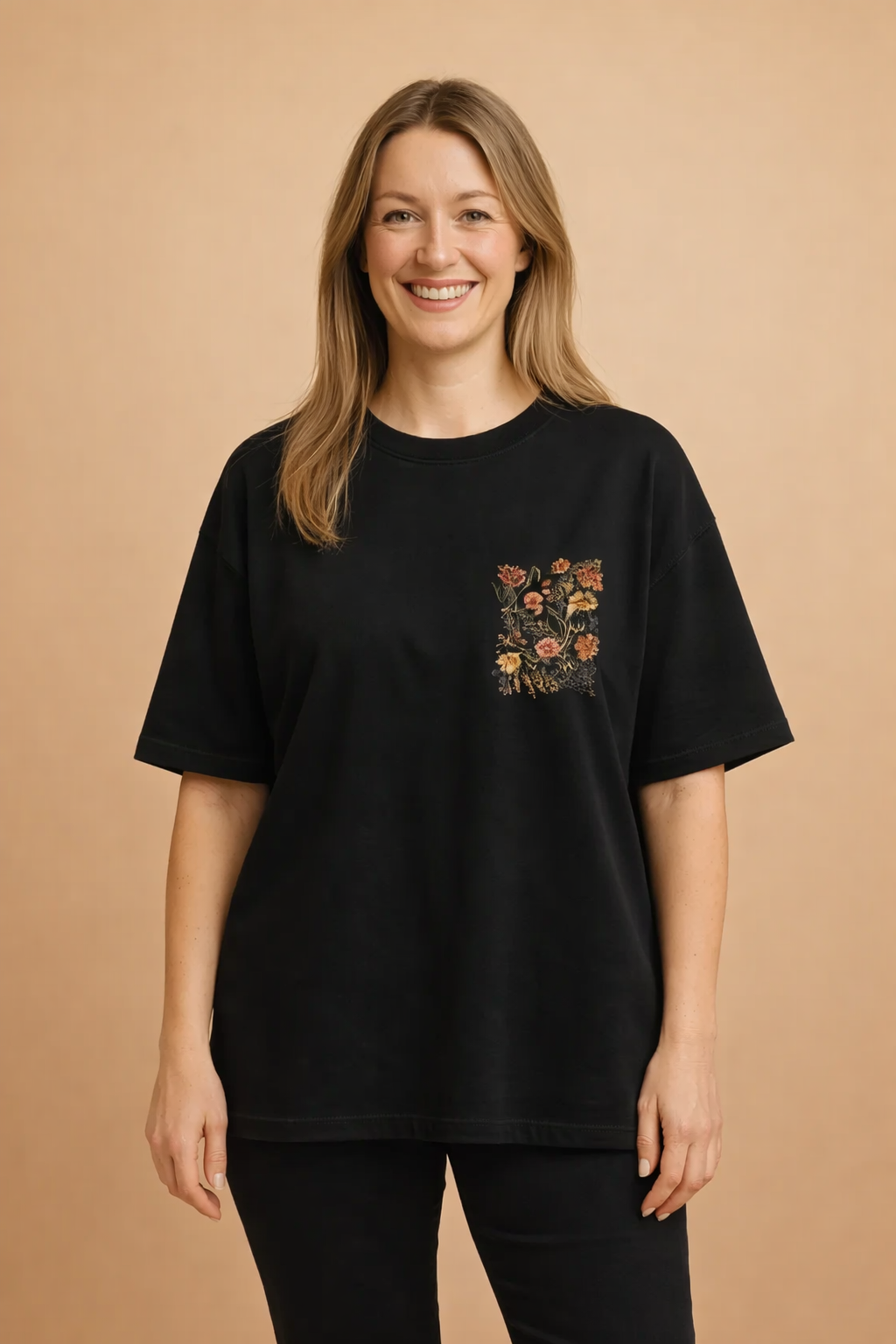 Katarzyna | Luźna bluzka damska z ozdobną kieszonką